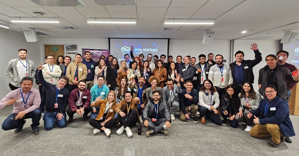 Generative AI e impulso a Startups Morris & Opazo en el AWS Startup Connect Bogotá 2024